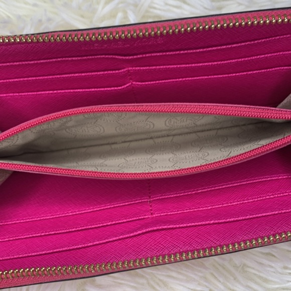 Michael Kors Crossgrain Leather Wallet - Picture 9 of 13